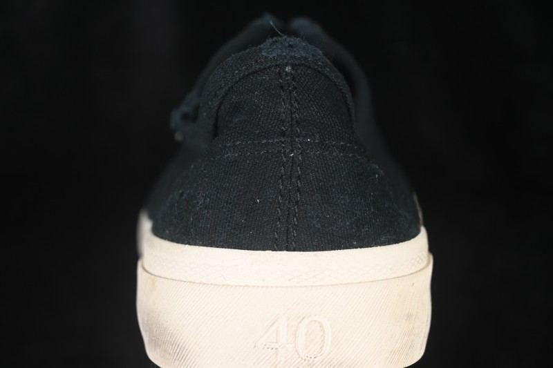 Balenciaga Paris Low Top Lace-Up Distressed Casual Sneakers - W3RC11090
