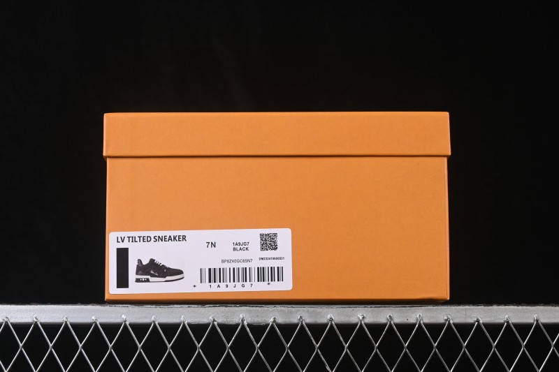 Louis Vuitton LV Trainer Sneaker - 1A9JG7