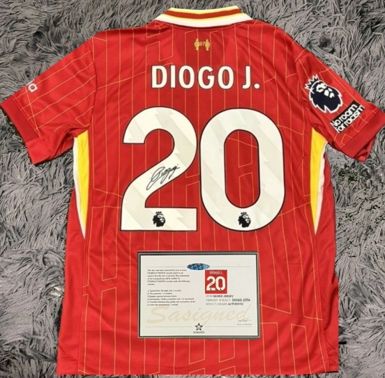 diogo jota 23/24 signed tribute