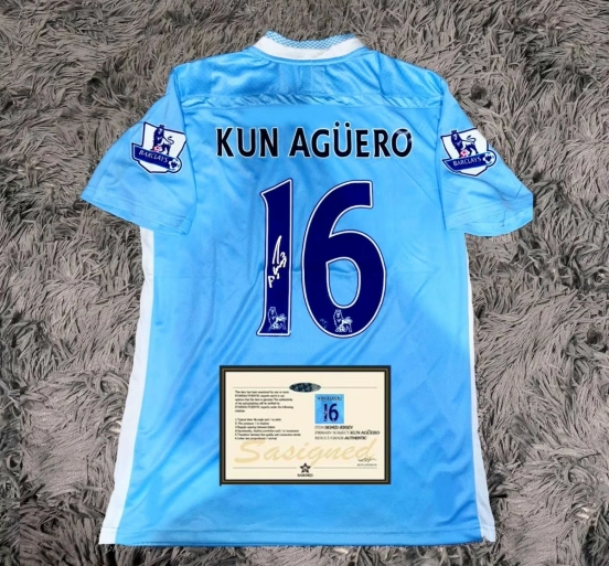 Aguero 11/12 Man City Signed