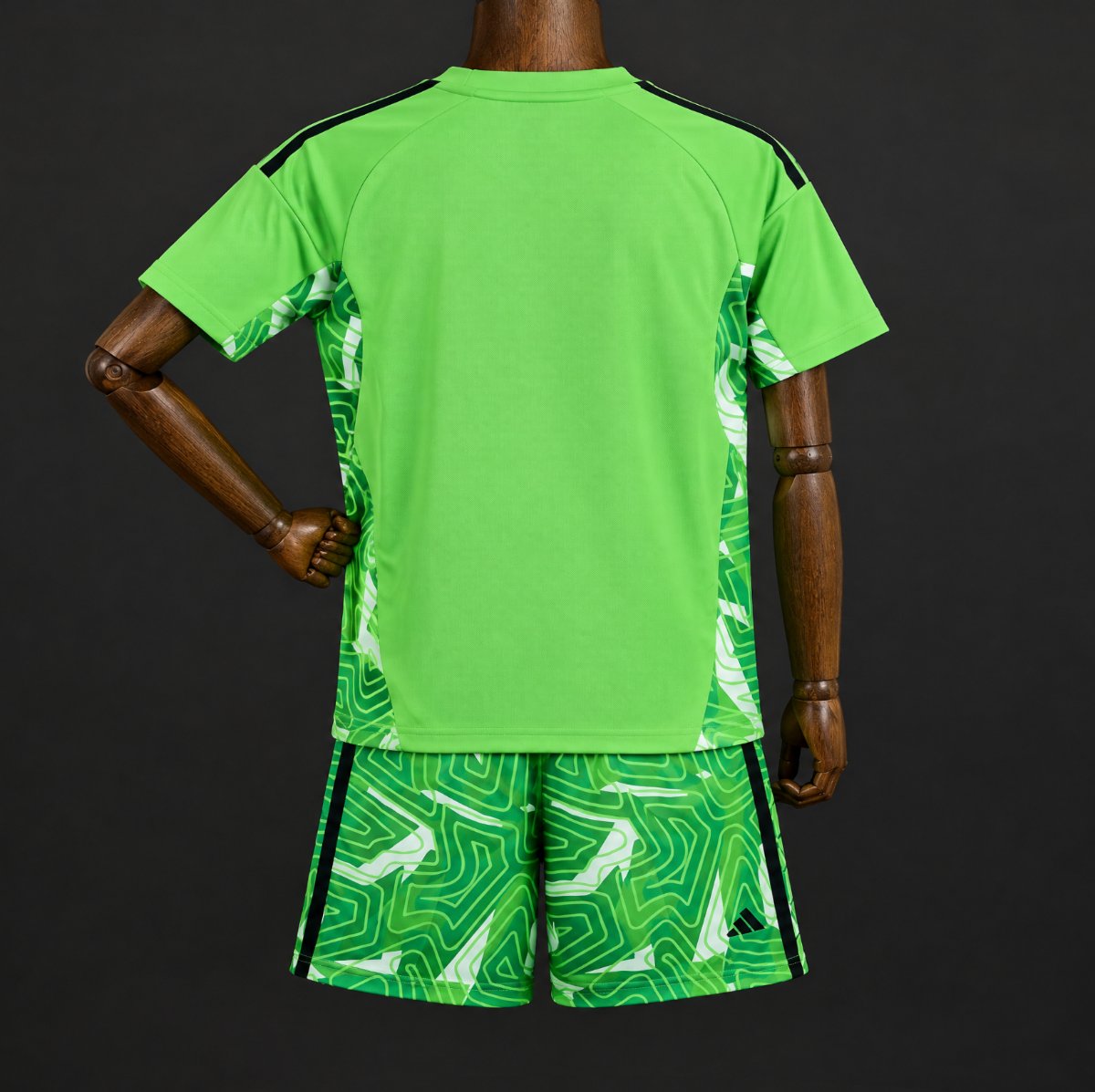 26/27 Kids Leeds United Goalkeeper 1 Green Jersey Kit