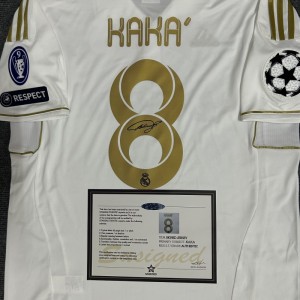 KAKA REAL MADRID 11/12 SIGNATURE FULL PATCH